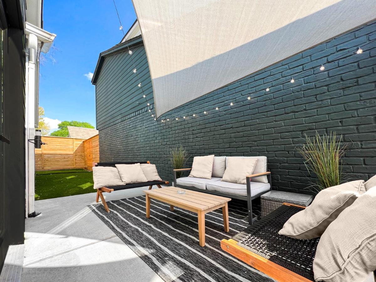Open Airy Custom Designed Home - 2Kings - Sleeps 14 ヒューストン エクステリア 写真